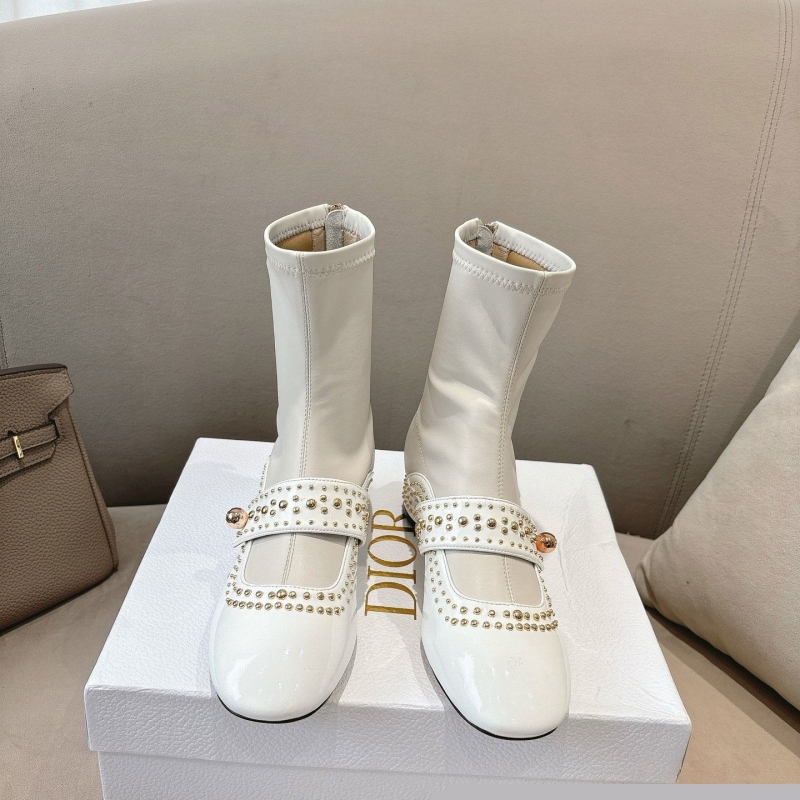 ch**an D*or boots